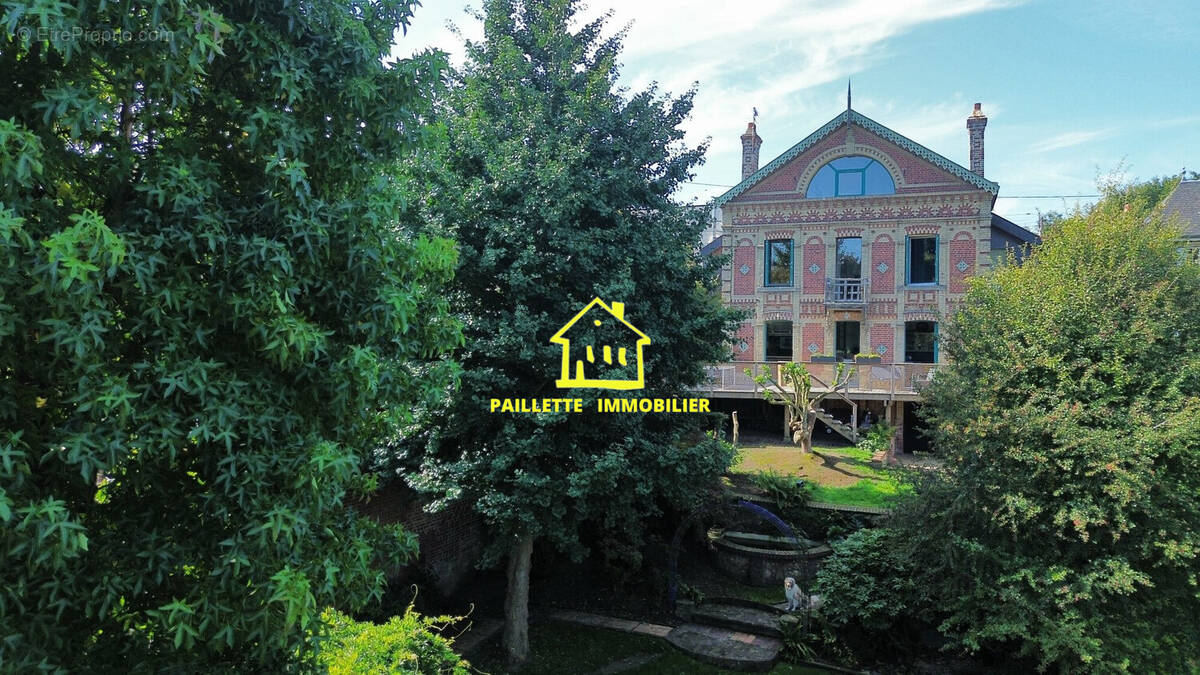 Maison à SAINT-LAURENT-DE-BREVEDENT