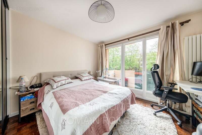 Appartement à LE VESINET