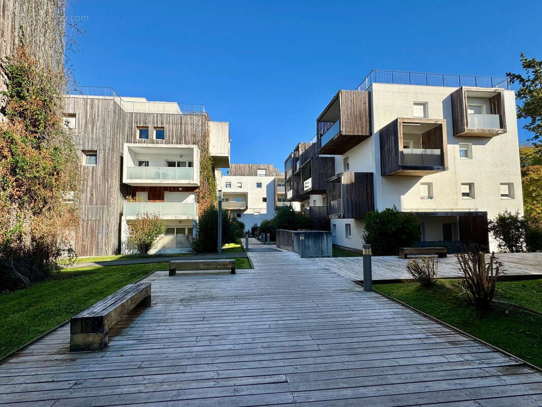 Appartement à PESSAC