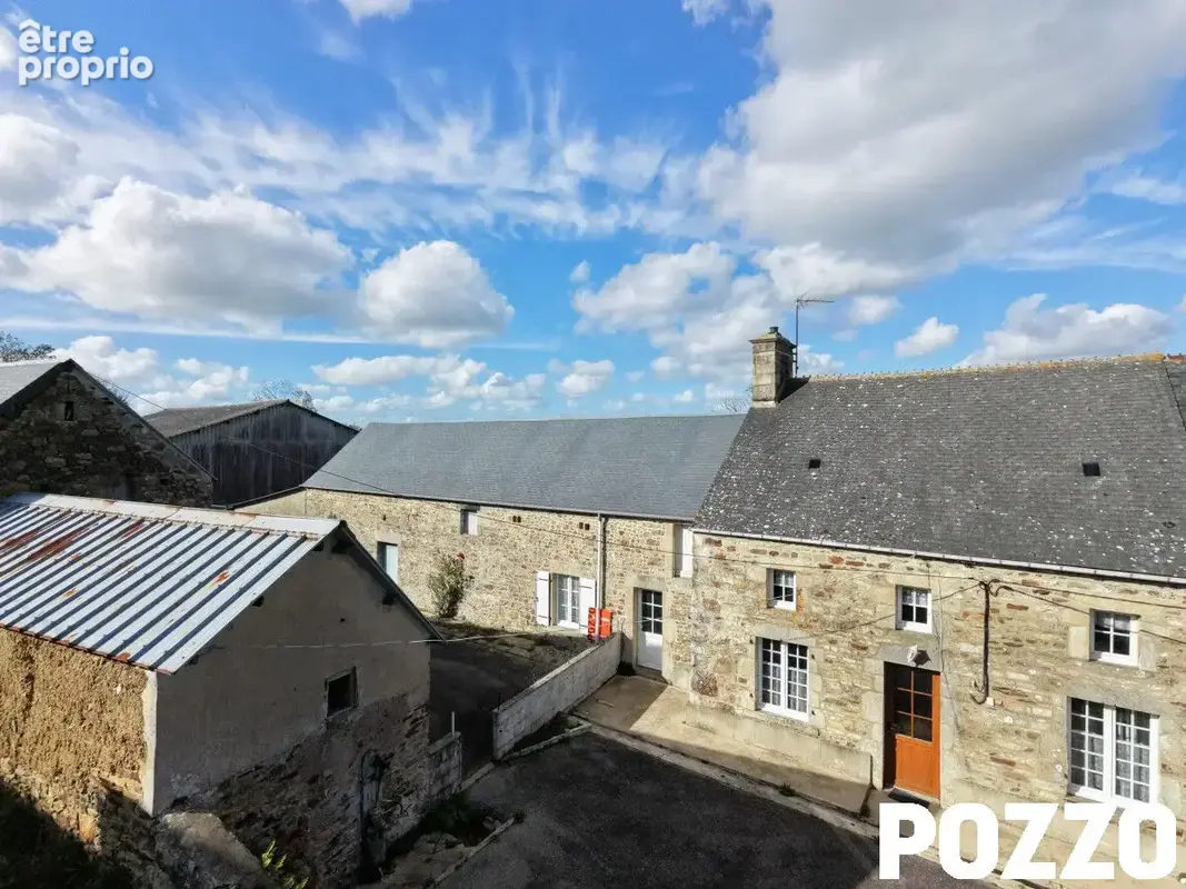 Maison Bricquebec En Cotentin 4 pièce(s) 72 m2 - Le Vrétot -  A rénover - dépendances - 1 hectare - photo 1