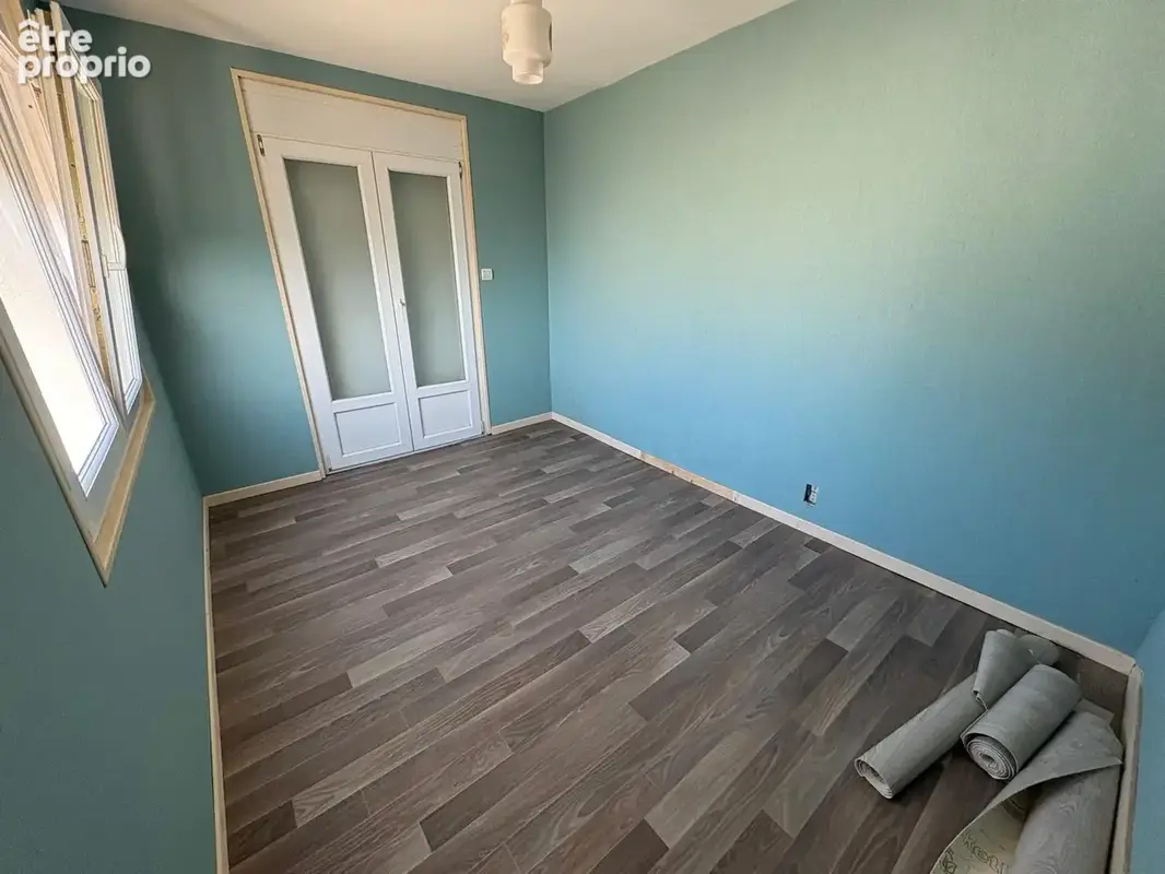 Ensemble immobilier de deux maisons à TULLY / 118500 euros - photo 7