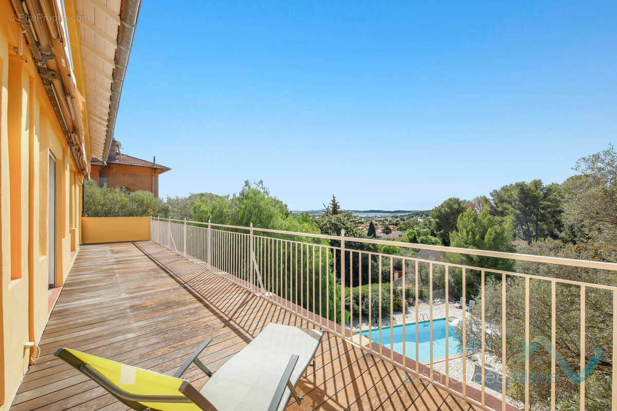 Maison à HYERES