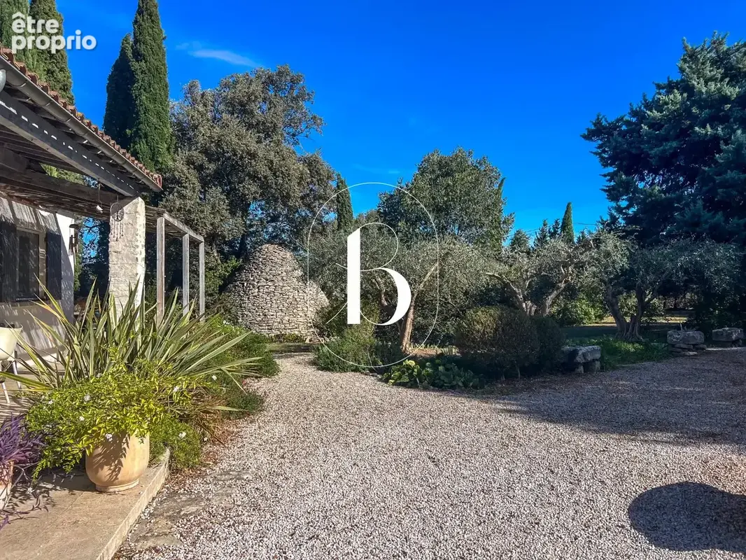 Maison sur grand terrain avec écuries - photo 18