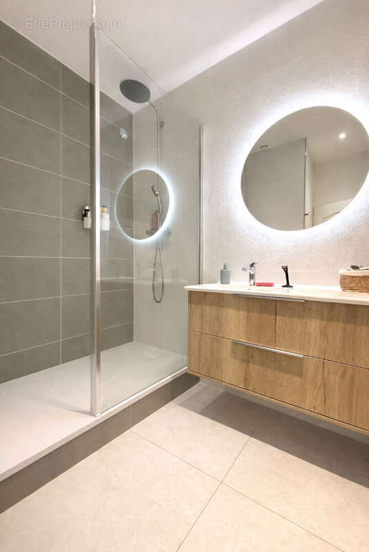 Appartement à QUIMPERLE