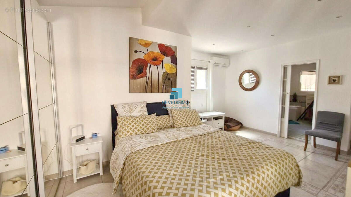 Suite Parentale 1 avec accés terrasse - Maison à TARADEAU