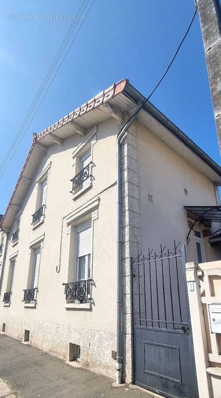 Maison à HOUILLES