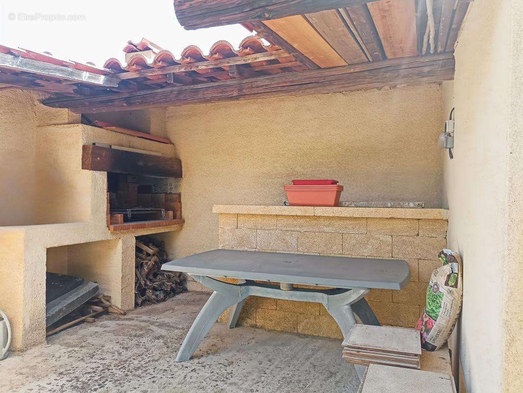 Maison à UZES