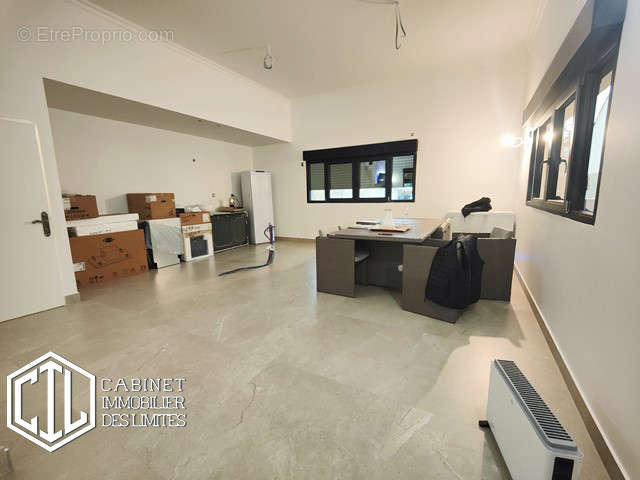 Pavillon F4 à Montfermeil - photo 9