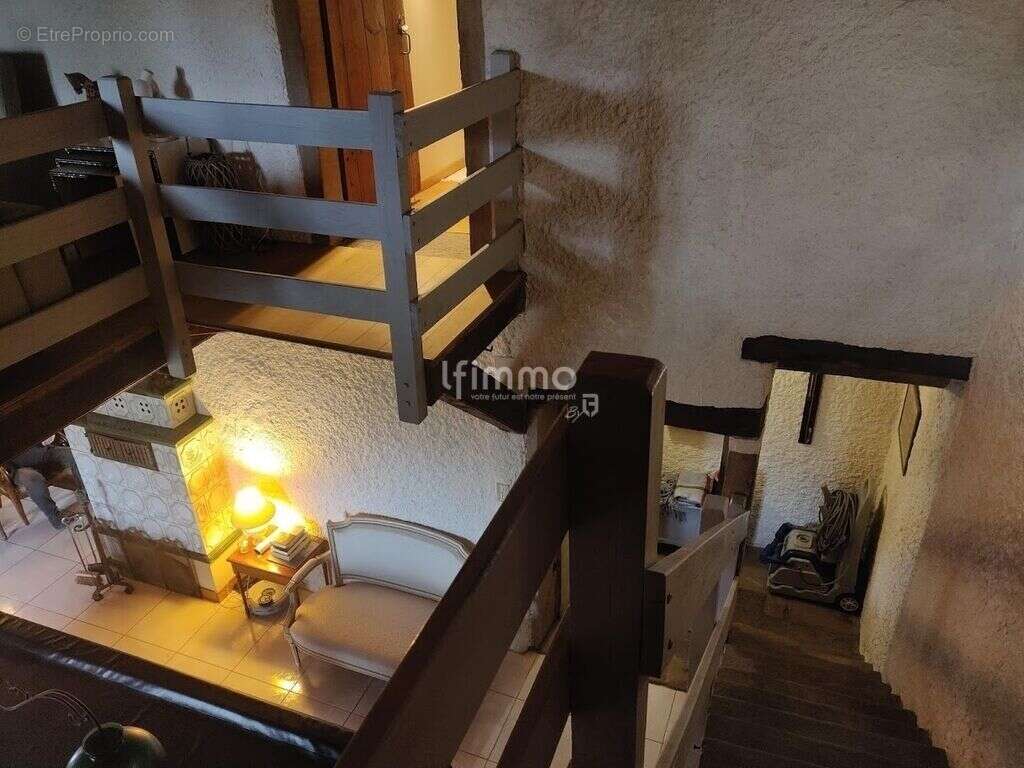 Maison à CHARMOIS-L&#039;ORGUEILLEUX