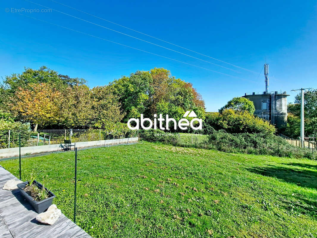 Maison à MORTAGNE-SUR-GIRONDE