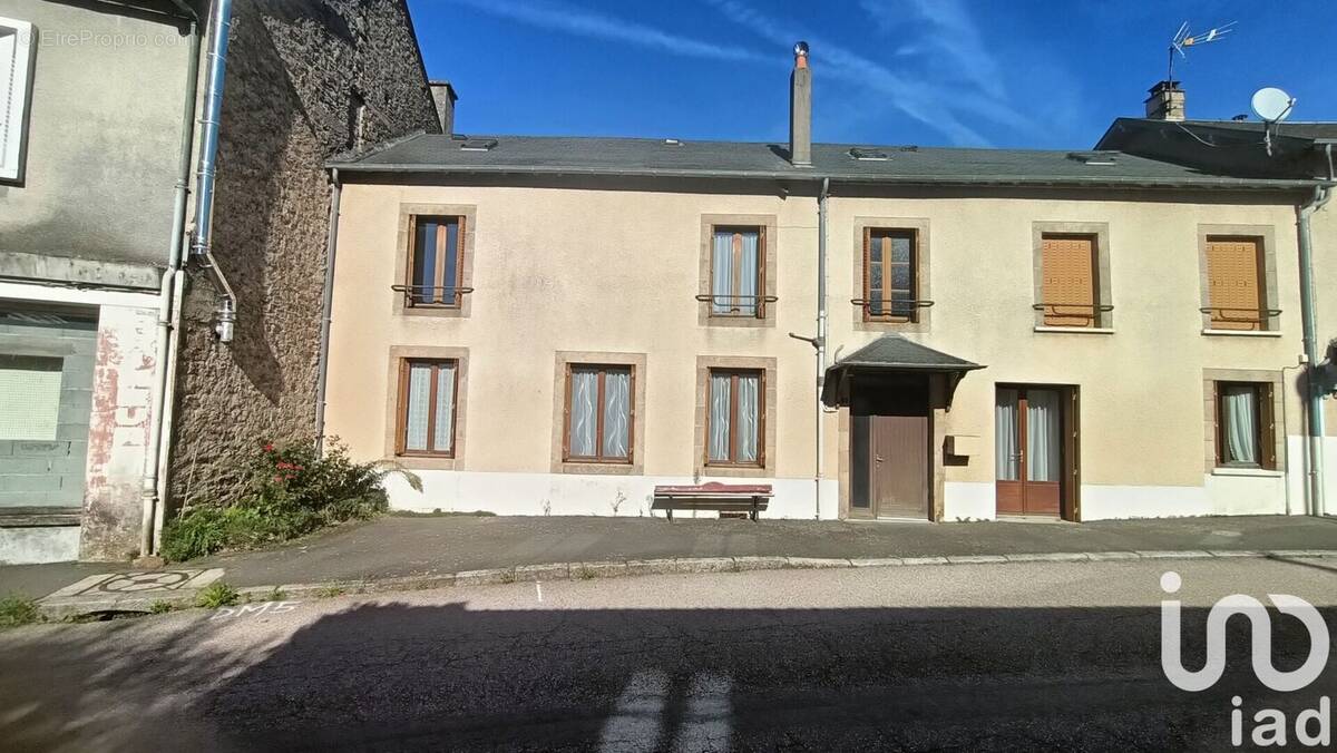 Photo 1 - Maison à SAINT-SULPICE-LAURIERE