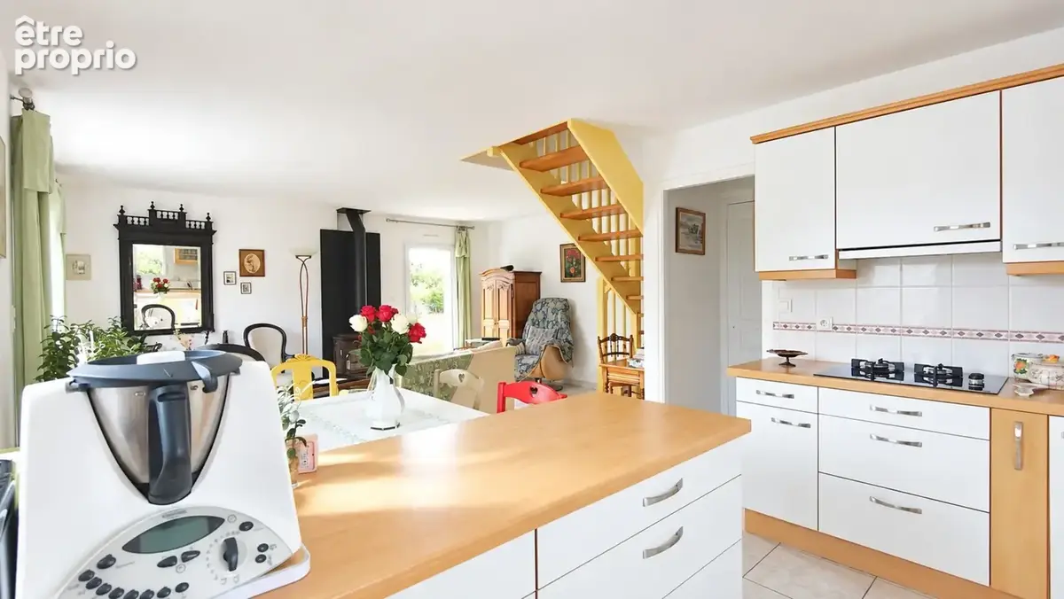 Maison à vendre 3 pièces GUILVINEC (29) en excellent état, au calme, beau jardin avec extension possible - photo 8