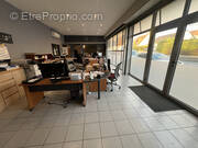 Commerce à GRAND-COURONNE