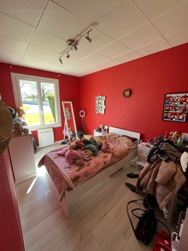 Maison à POUGNE-HERISSON