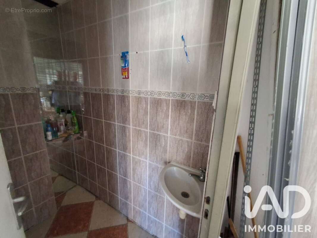 Photo 9 - Appartement à SAINT-DENIS