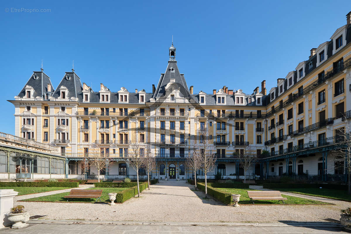 Appartement à AIX-LES-BAINS