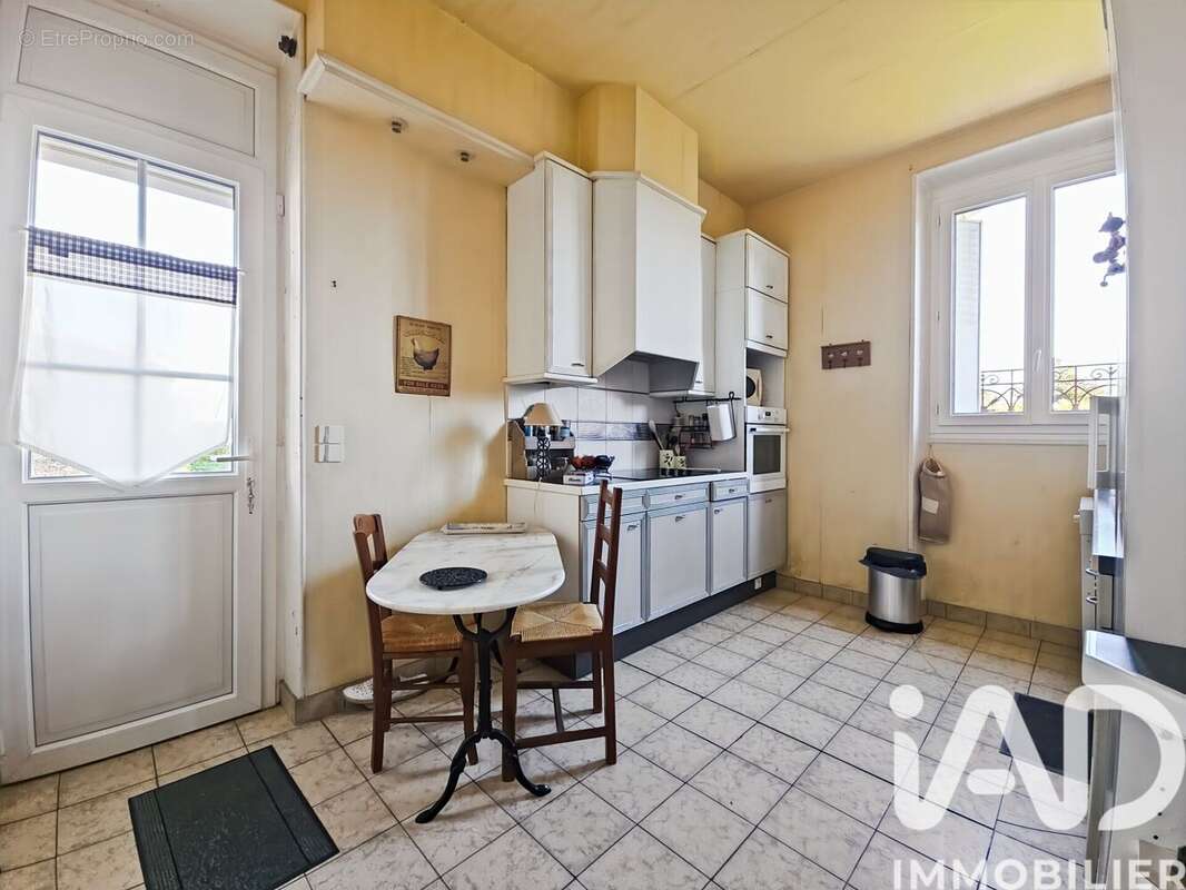 Photo 7 - Maison à COUBERT