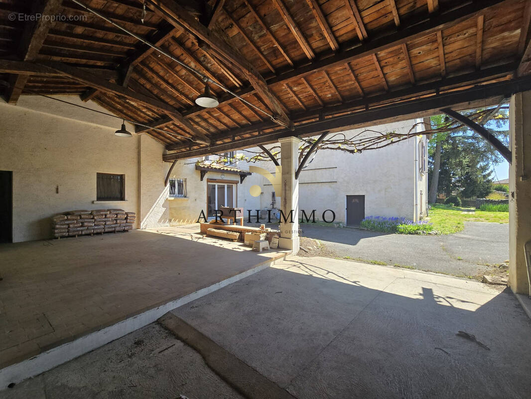 Maison à EYMEUX