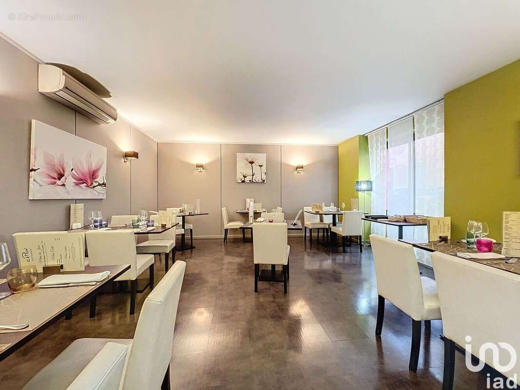 Photo 4 - Commerce à MILLAU