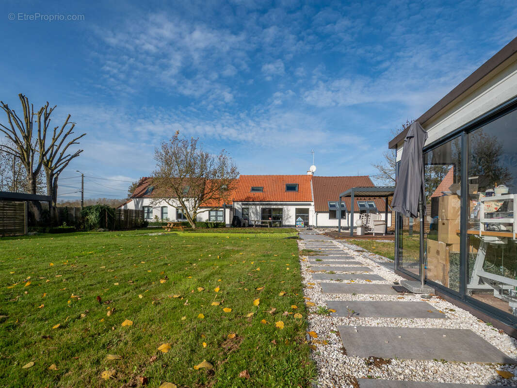 Maison à TILLOY-LEZ-MARCHIENNES