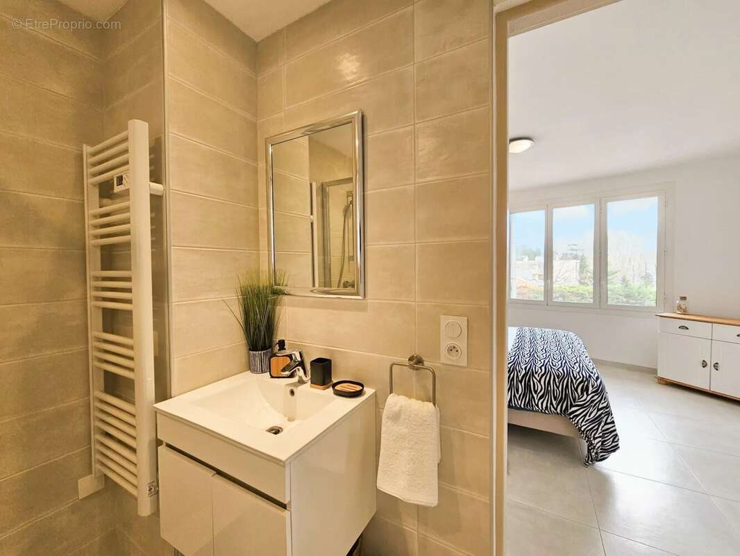 Appartement à FREJUS