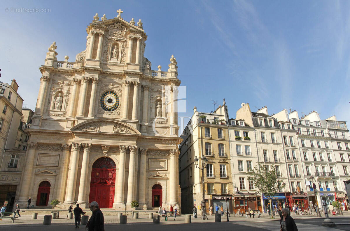 Commerce à PARIS-4E