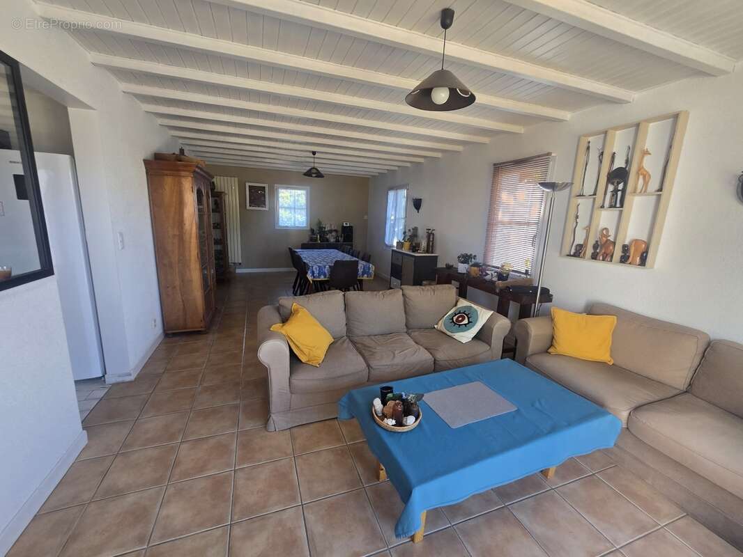 Maison à vendre 6 pièces  (85) - photo 2
