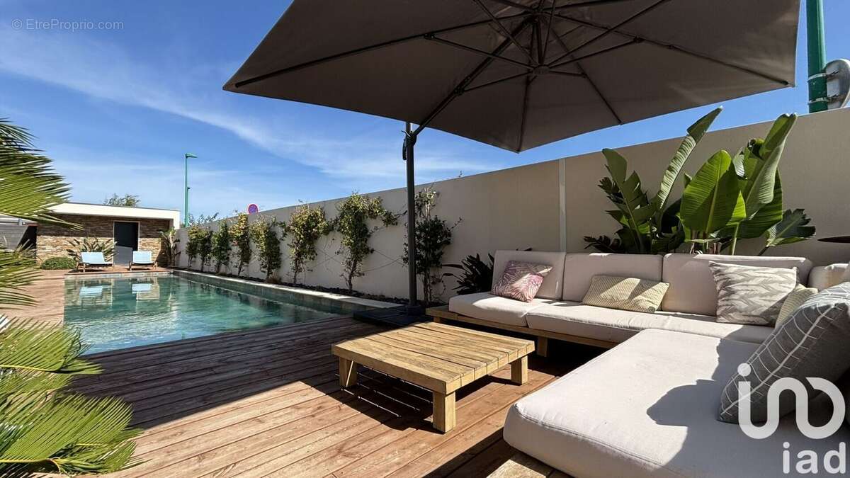 Photo 3 - Maison à SAINT-JEAN-LASSEILLE