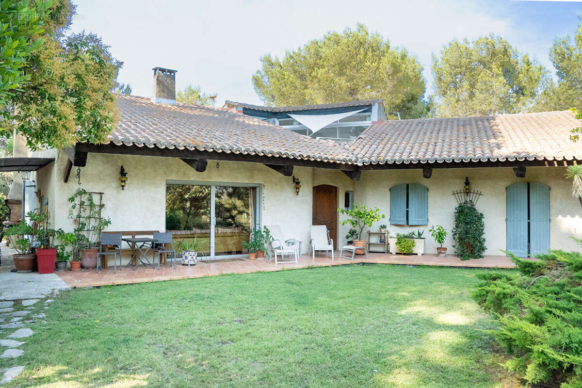 Maison à GIGNAC-LA-NERTHE