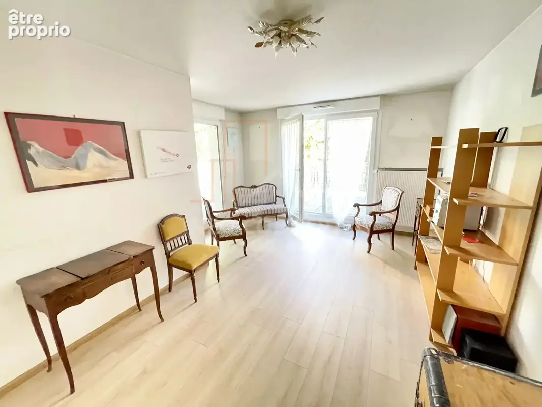 Bel appartement en rez-de-jardin de type 3 pièces de 67,06 m² Carrez à BISCHHEIM. - photo 3