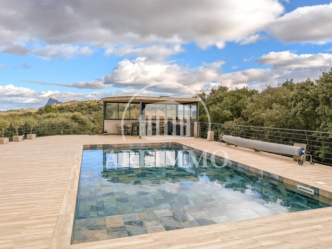 Maison à SAINT-MARTIN-DE-LONDRES