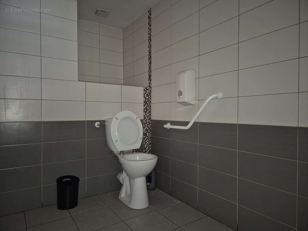 Commerce à ALBERTVILLE