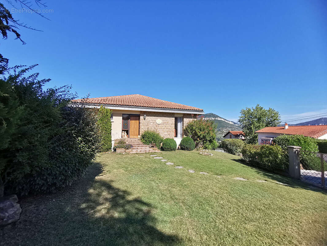 Maison à MILLAU