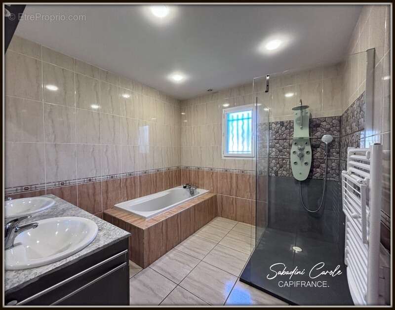 Maison à CASTELNAU-D'ESTRETEFONDS