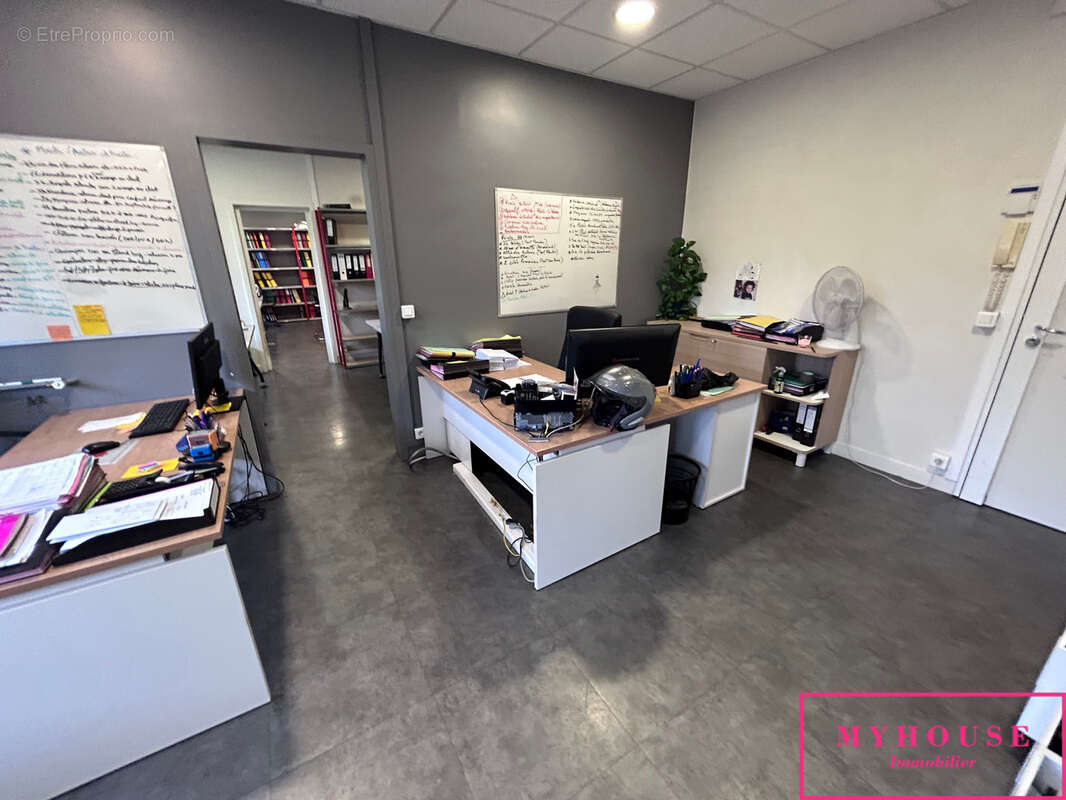 Commerce à MONTROUGE