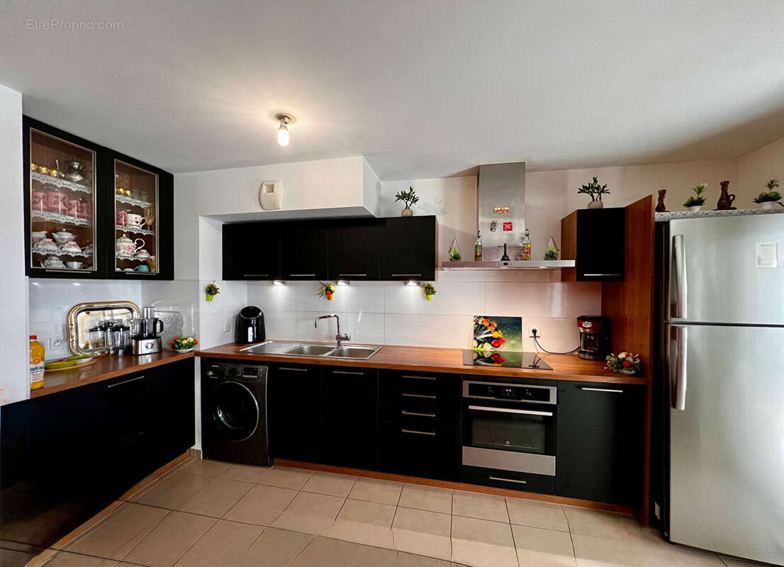 Appartement à MARSEILLE-3E