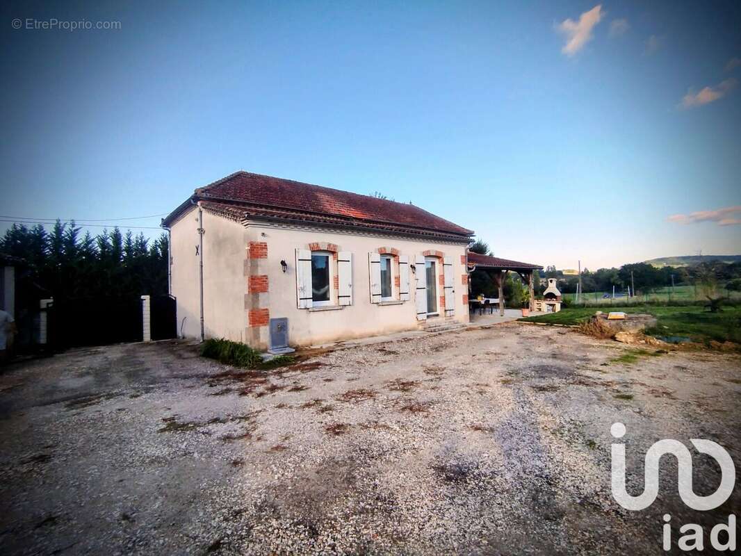 Photo 2 - Maison à TREMONS