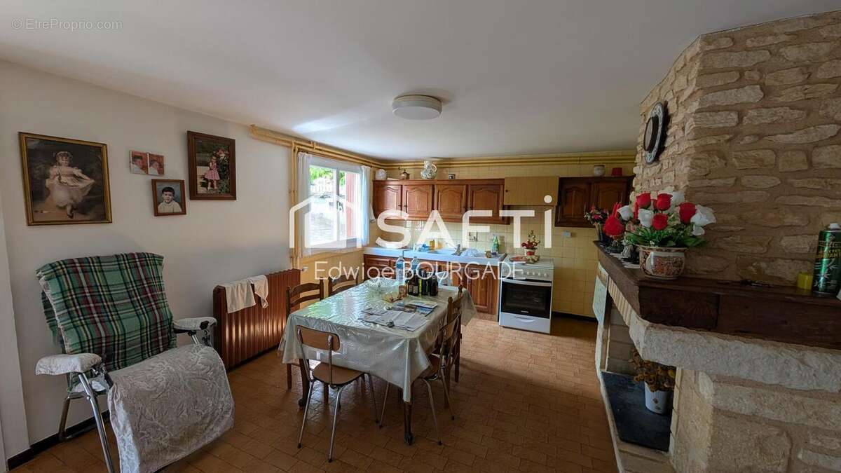 Photo 9 - Maison à PUY-L'EVEQUE