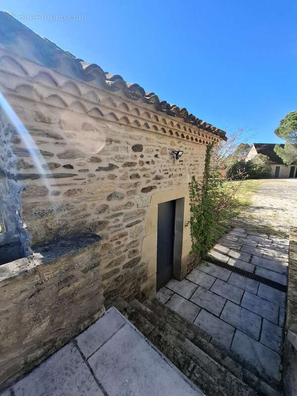 Maison à GENIS