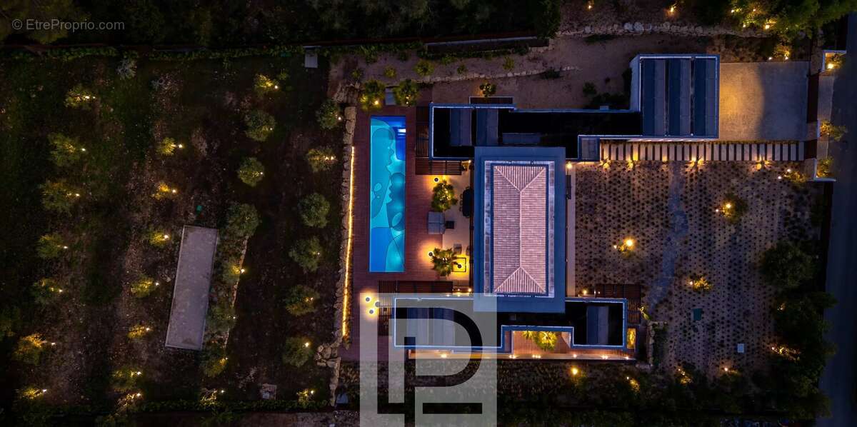 Propriété contemporaine d’exception au cœur d’un domaine privé - photo 18