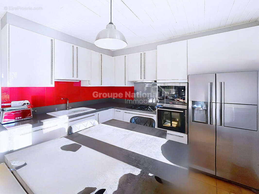 Maison à SUSSARGUES