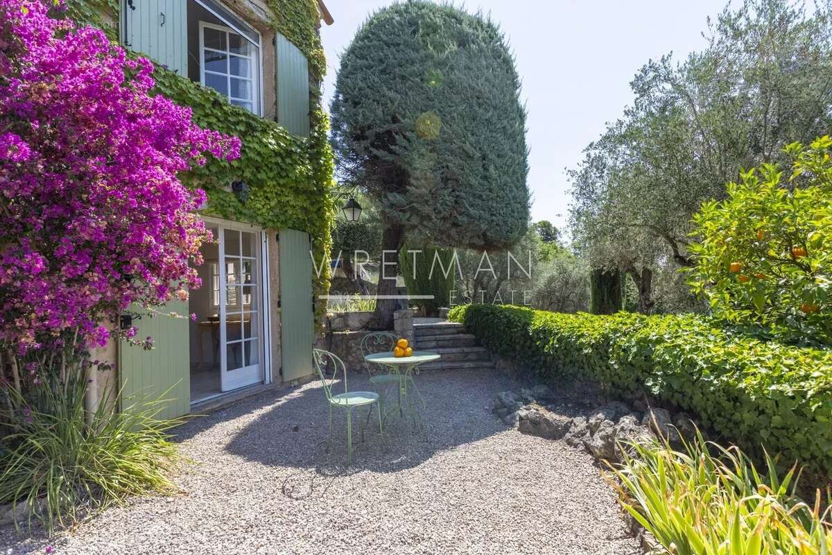 Charmante bastide avec vue imprenable – Tourrettes-sur-Loup - photo 32