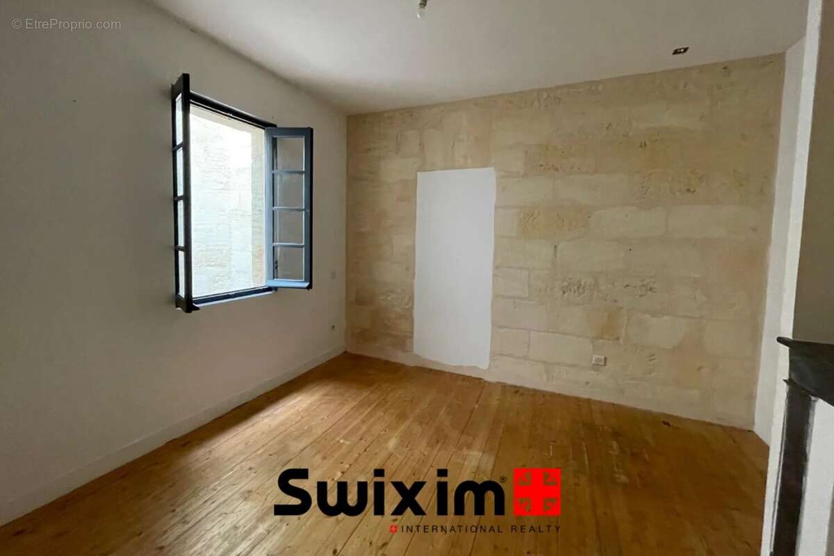 Appartement à PAUILLAC