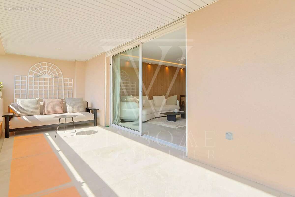 Appartement à CANNES