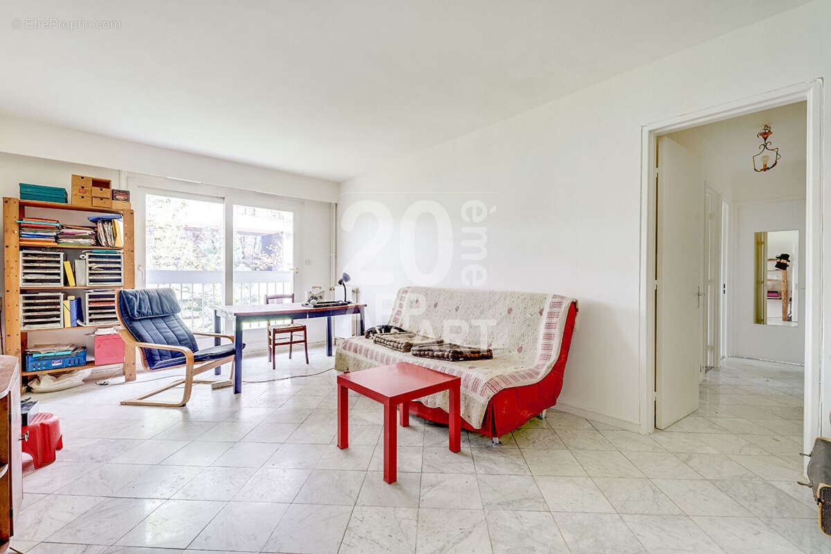 Appartement à PARIS-20E