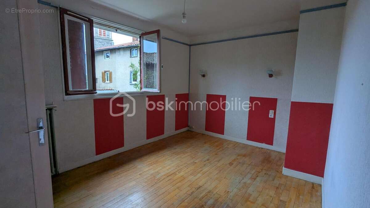 Maison sur sous sol avec dependance - photo 10