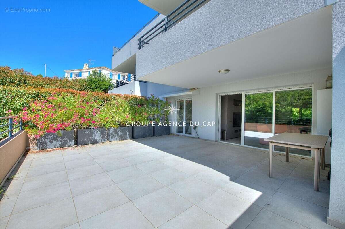 Appartement à SAINT-RAPHAEL