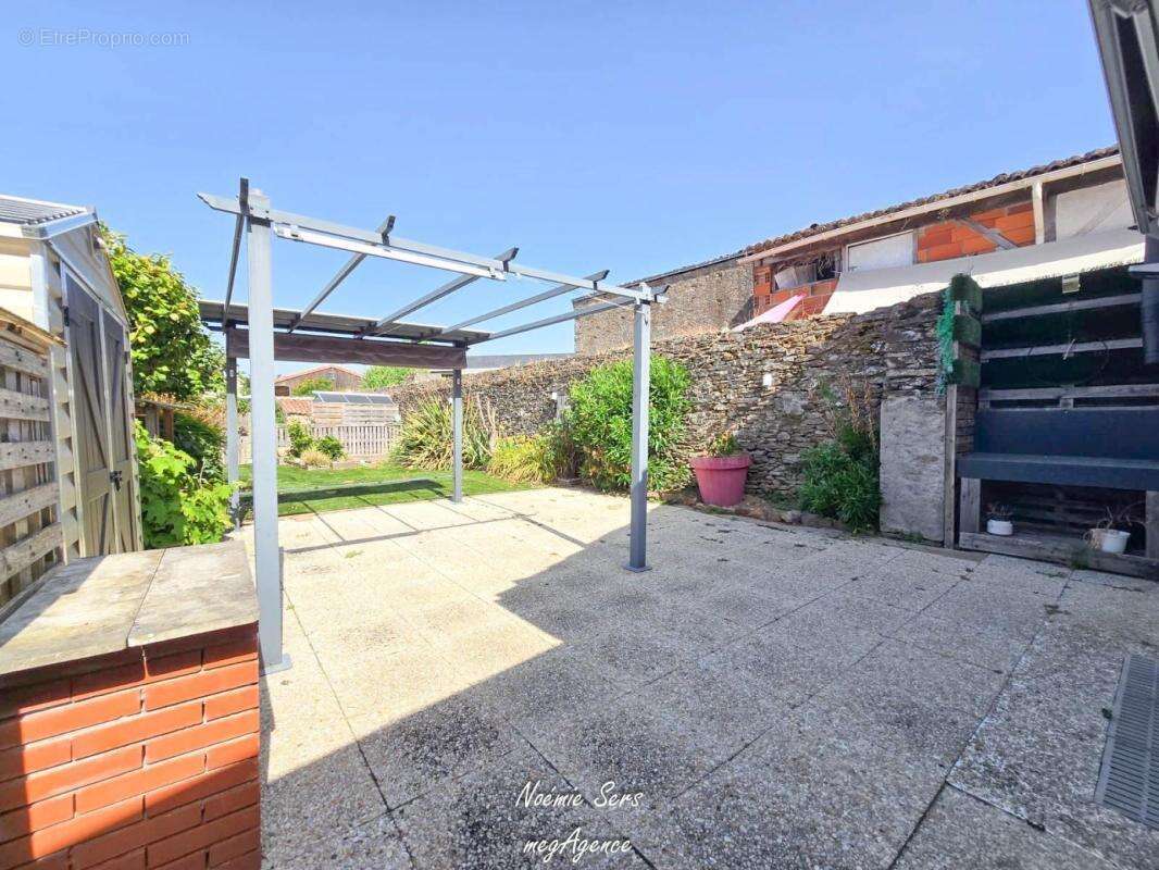 Maison 3 ch + local commercial loué 300€/mois - photo 10