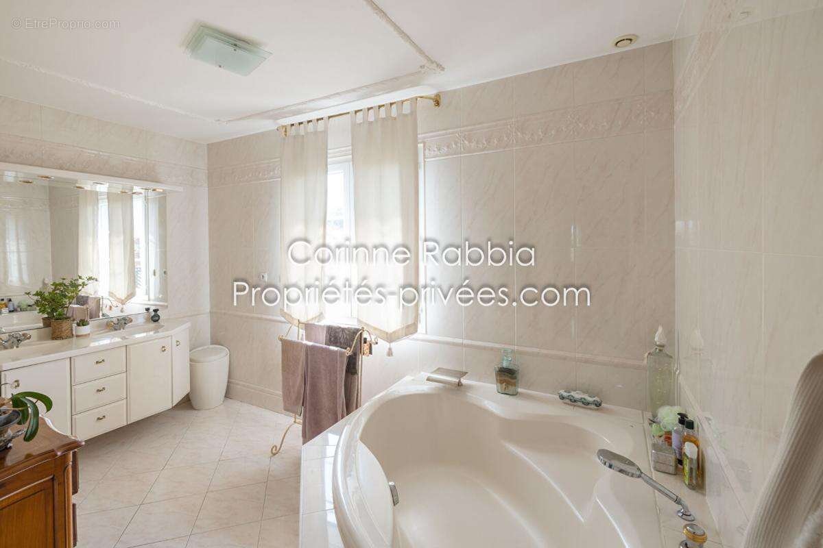 Maison à GAGNAC-SUR-GARONNE