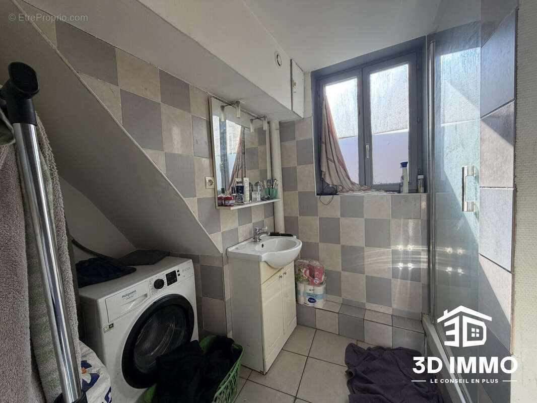 Appartement à AVESNES-SUR-HELPE